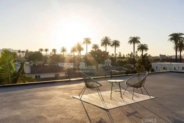 2619 S Rimpau Blvd, Los Angeles, CA 90016