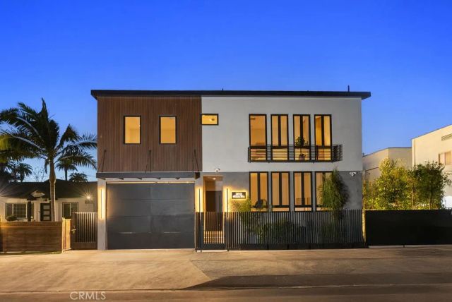 2619 S Rimpau Blvd, Los Angeles, CA 90016