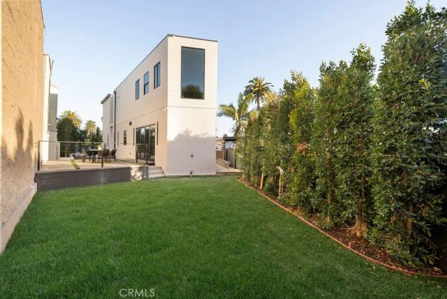 2619 S Rimpau Blvd, Los Angeles, CA 90016
