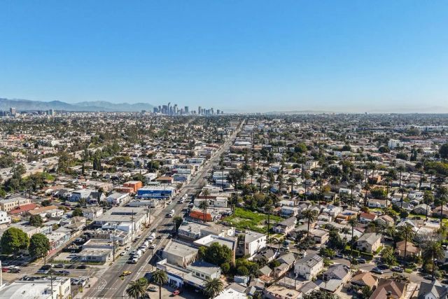 2619 S Rimpau Blvd, Los Angeles, CA 90016