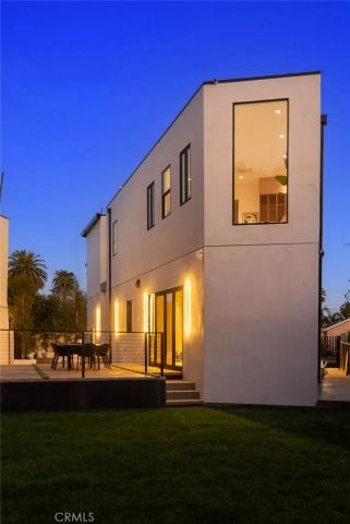 2619 S Rimpau Blvd, Los Angeles, CA 90016