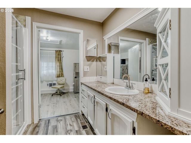 2510 Sw 200TH Ct, Beaverton, OR 97003