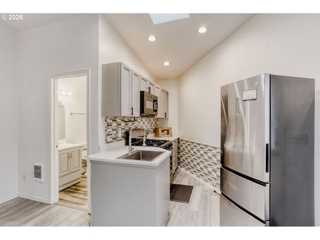 2510 Sw 200TH Ct, Beaverton, OR 97003