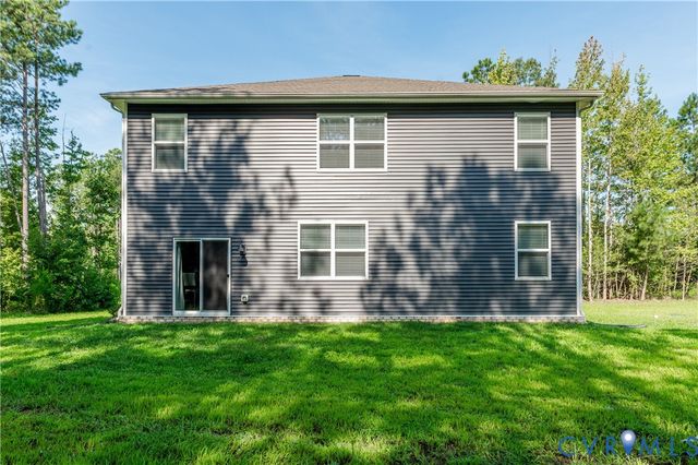 9955 Peacefield Ln, Petersburg, VA 23803