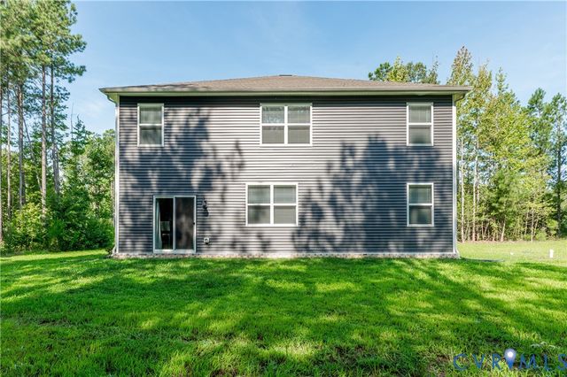 9955 Peacefield Ln, Petersburg, VA 23803