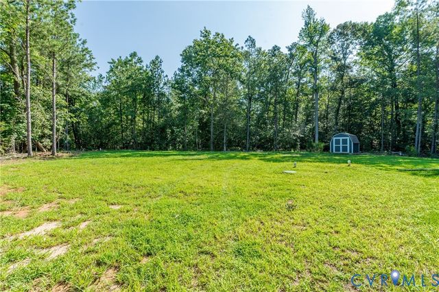 9955 Peacefield Ln, Petersburg, VA 23803
