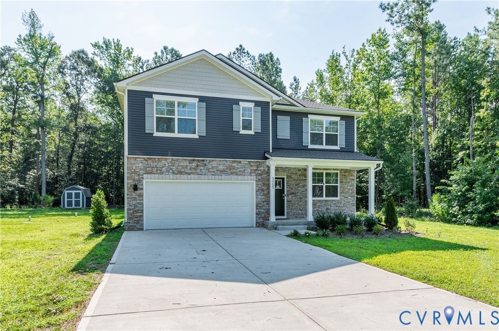 9955 Peacefield Ln, Petersburg, VA 23803