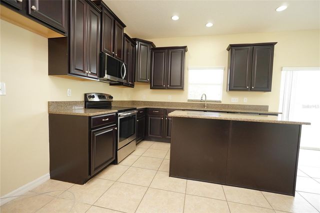 2926 YOUNGFORD STREET, Orlando, FL 32824