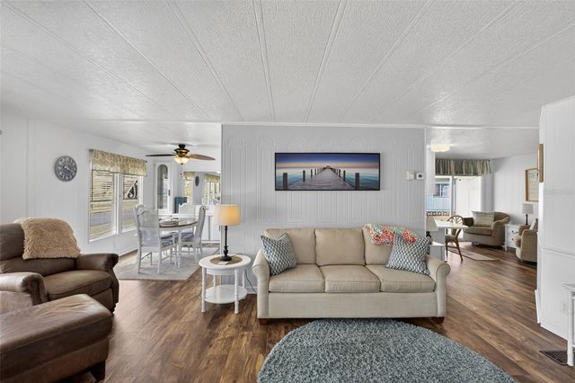 400 TEQUILA, North Port, FL 34287