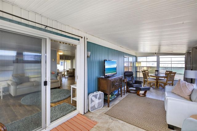 400 TEQUILA, North Port, FL 34287