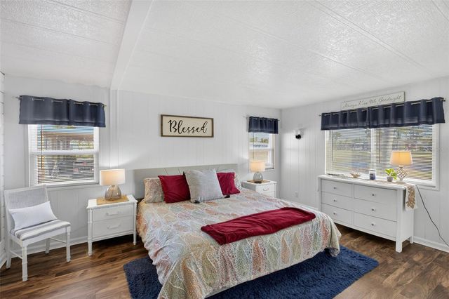 400 TEQUILA, North Port, FL 34287