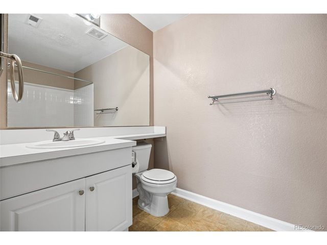 8707 E Florida Ave 5-507, Denver, CO 80247