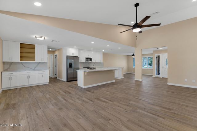 18408 N 46TH Drive N, Glendale, AZ 85308