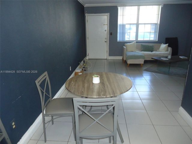 1790 79th St Cswy B108, North Bay Village, FL 33141