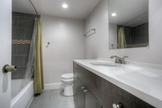 303 RACQUET CLUB Road 312, Weston, FL 33326