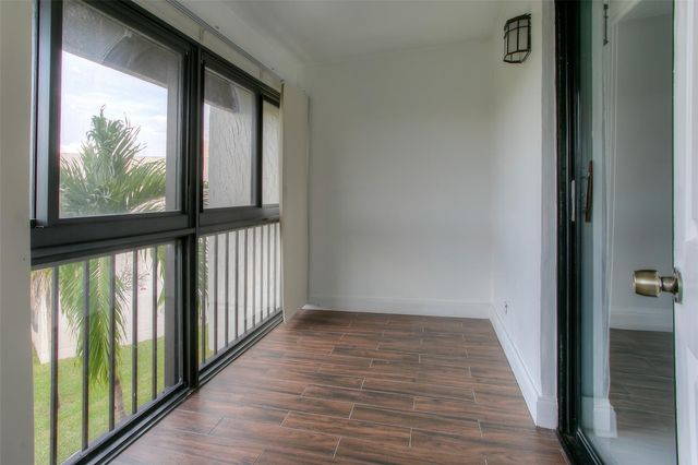 303 RACQUET CLUB Road 312, Weston, FL 33326