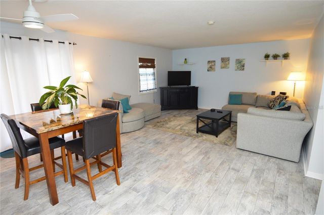 3873 POMPANO DRIVE SE B, St Petersburg, FL 33705