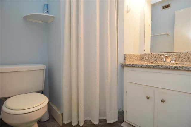 3873 POMPANO DRIVE SE B, St Petersburg, FL 33705