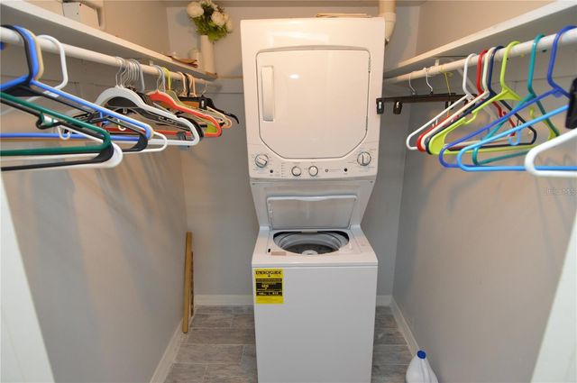 3873 POMPANO DRIVE SE B, St Petersburg, FL 33705