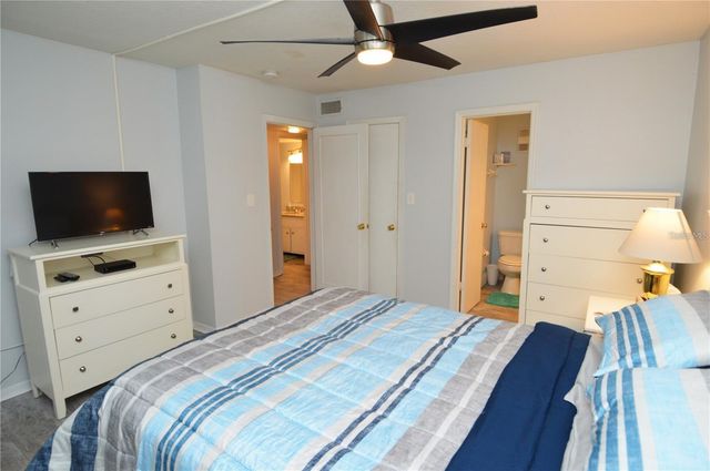 3873 POMPANO DRIVE SE B, St Petersburg, FL 33705