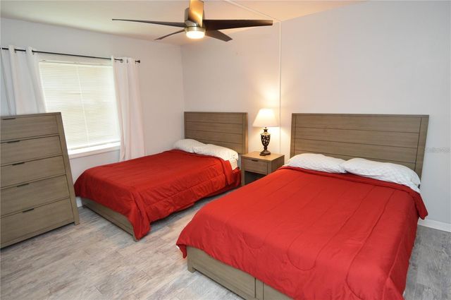 3873 POMPANO DRIVE SE B, St Petersburg, FL 33705