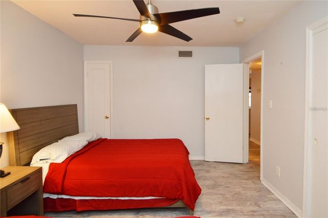 3873 POMPANO DRIVE SE B, St Petersburg, FL 33705