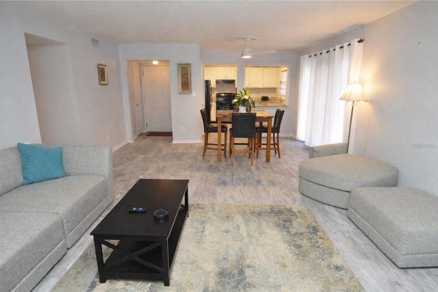 3873 POMPANO DRIVE SE B, St Petersburg, FL 33705