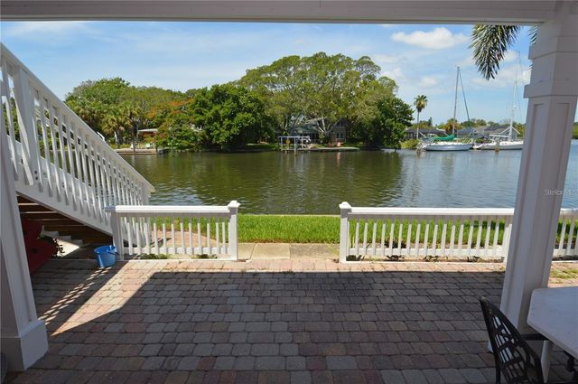 3873 POMPANO DRIVE SE B, St Petersburg, FL 33705