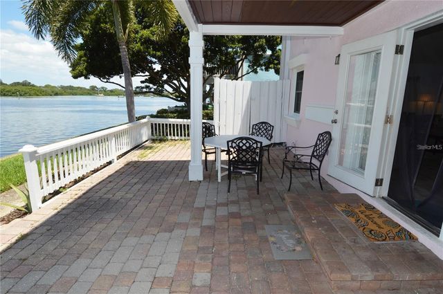 3873 POMPANO DRIVE SE B, St Petersburg, FL 33705