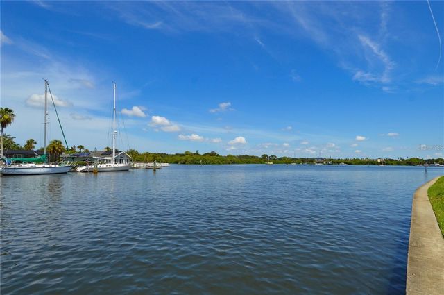 3873 POMPANO DRIVE SE B, St Petersburg, FL 33705