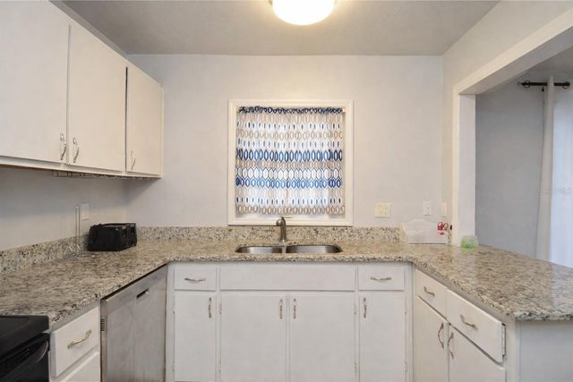 3873 POMPANO DRIVE SE B, St Petersburg, FL 33705