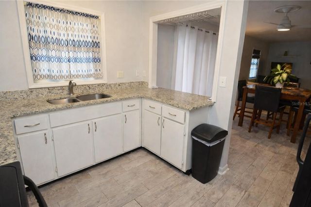 3873 POMPANO DRIVE SE B, St Petersburg, FL 33705