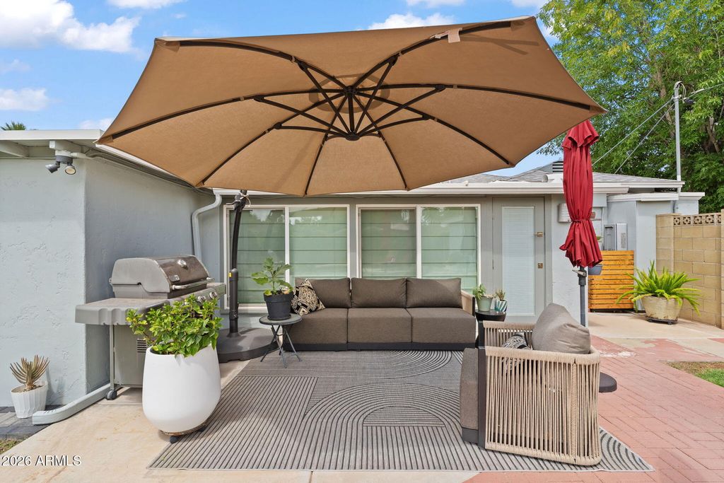 Image 24 of property listing at 531 W VERNON Avenue, Phoenix, AZ 85003