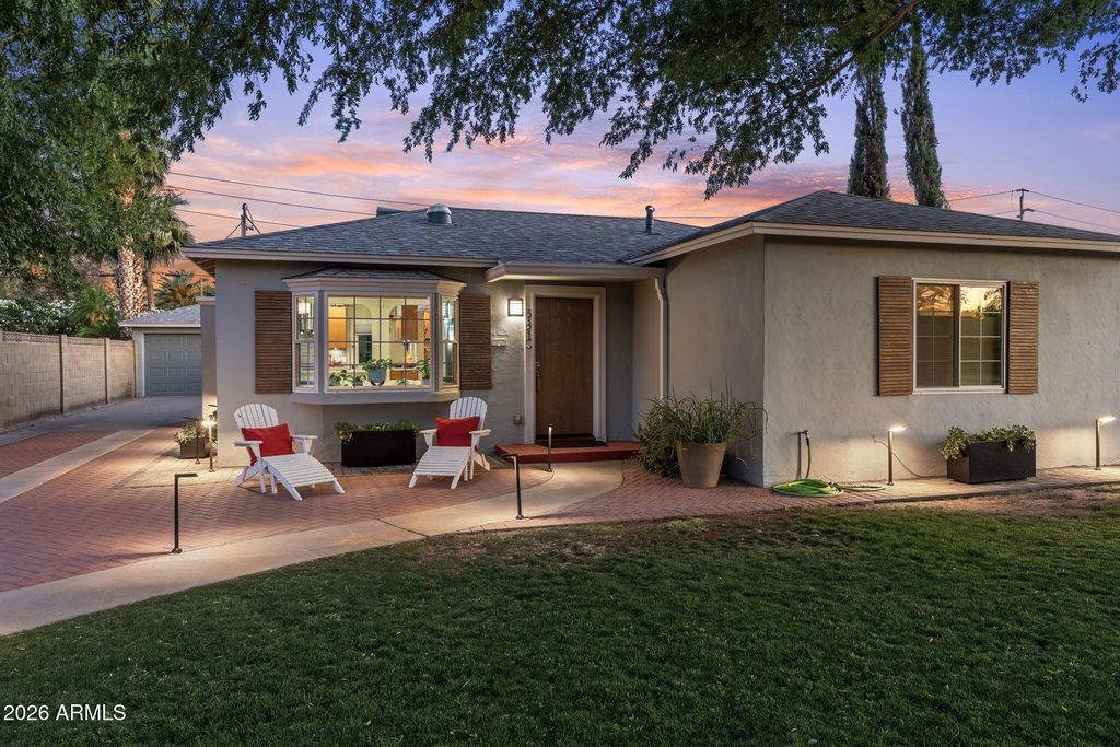 Image 33 of property listing at 531 W VERNON Avenue, Phoenix, AZ 85003
