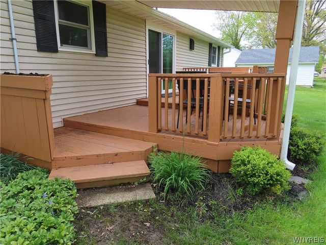 43 Hessland Court, Elma, NY 14059