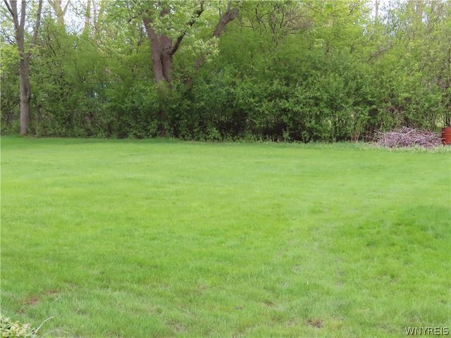 43 Hessland Court, Elma, NY 14059