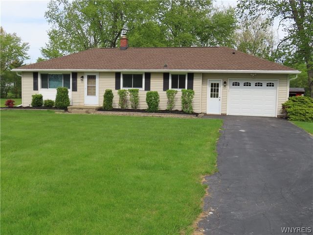 43 Hessland Court, Elma, NY 14059