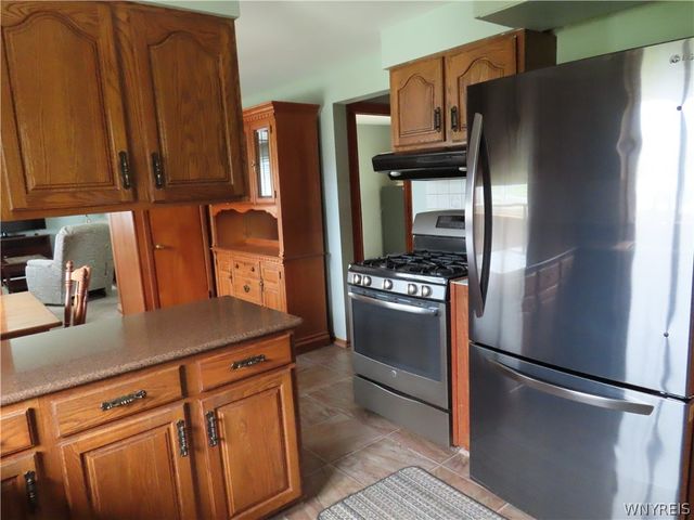 43 Hessland Court, Elma, NY 14059