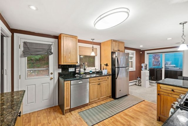 10 Rafferty Rd, Stoneham, MA 02180