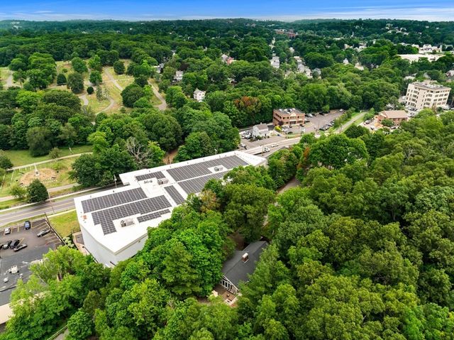10 Rafferty Rd, Stoneham, MA 02180