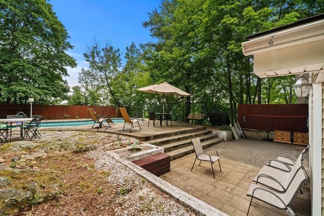 10 Rafferty Rd, Stoneham, MA 02180