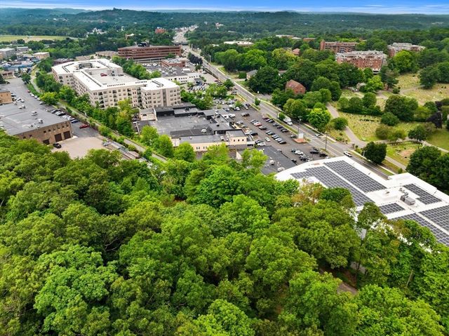 10 Rafferty Rd, Stoneham, MA 02180
