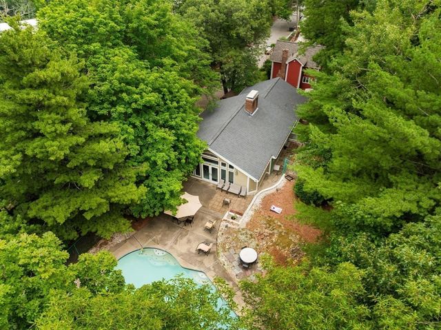 10 Rafferty Rd, Stoneham, MA 02180
