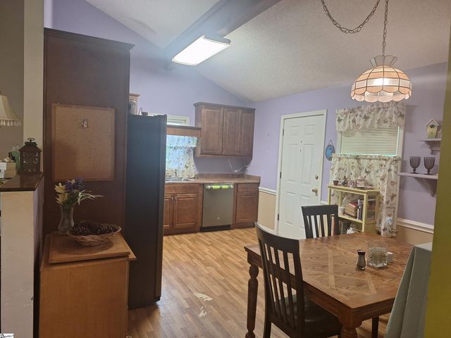 110 Courtney Circle, Greenville, SC 29617