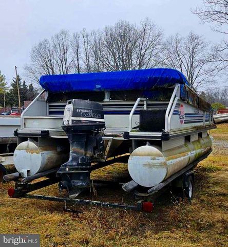 BLOCK 77 LOT 77 PARK BLVD, Falling Waters, WV 25419