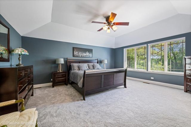 443 June Terrace, Barrington, IL 60010