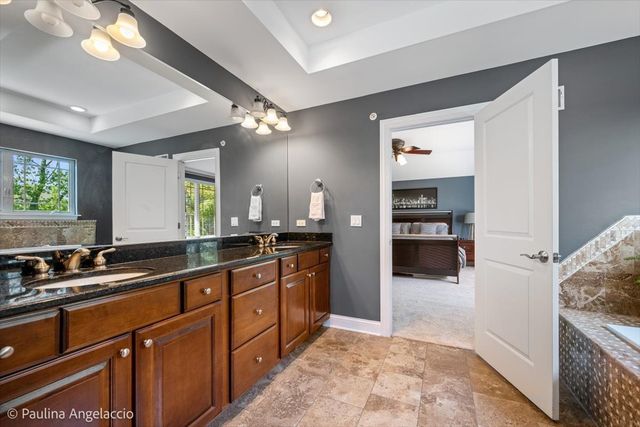 443 June Terrace, Barrington, IL 60010