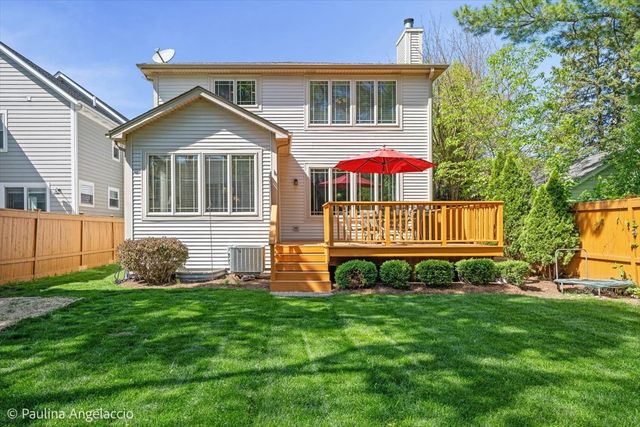 443 June Terrace, Barrington, IL 60010