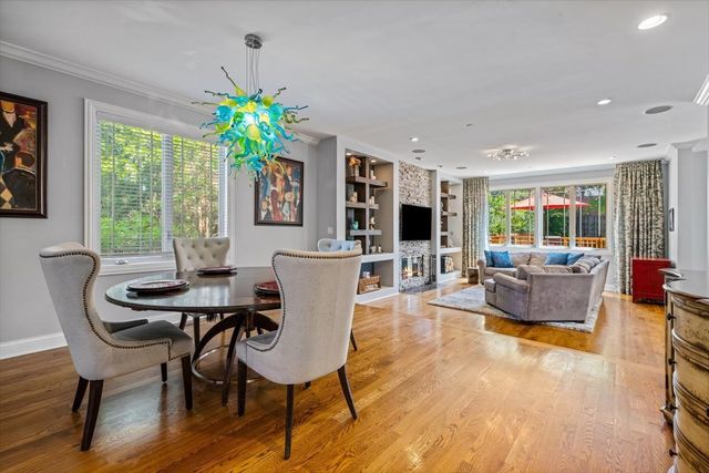 443 June Terrace, Barrington, IL 60010