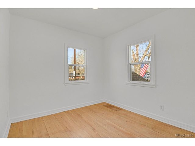 4580 S Logan St, Englewood, CO 80113